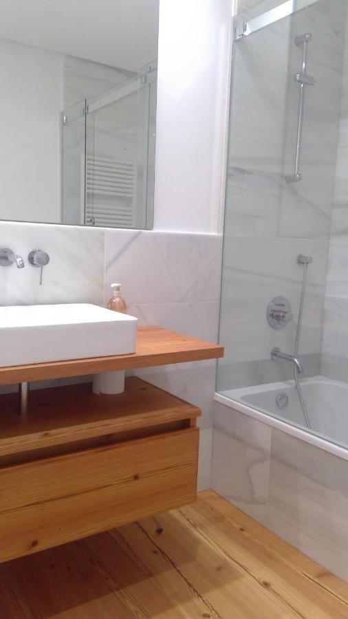 Preciosa Habitacion Doble En Atico Con Terraza Lejlighed Santiago de Compostela Eksteriør billede